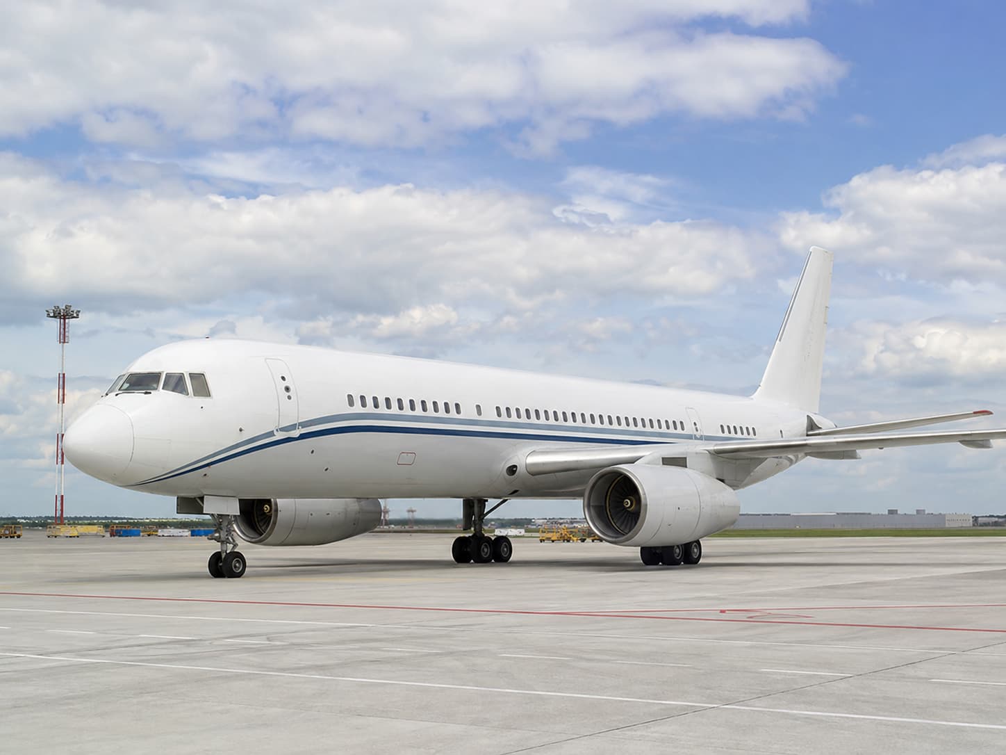 Пассажирский самолет Ту-204-300