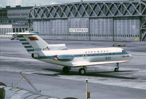 800px-Aeroflot_Yakovlev_Yak-40_in_Sweden-300x203